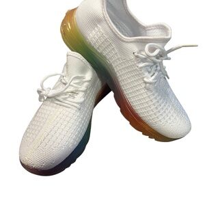Wanted Women's “Planet” White Knit Rainbow sole Athletic Sneakers Size 6.5